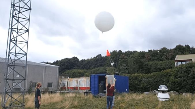 weather_balloon_launch